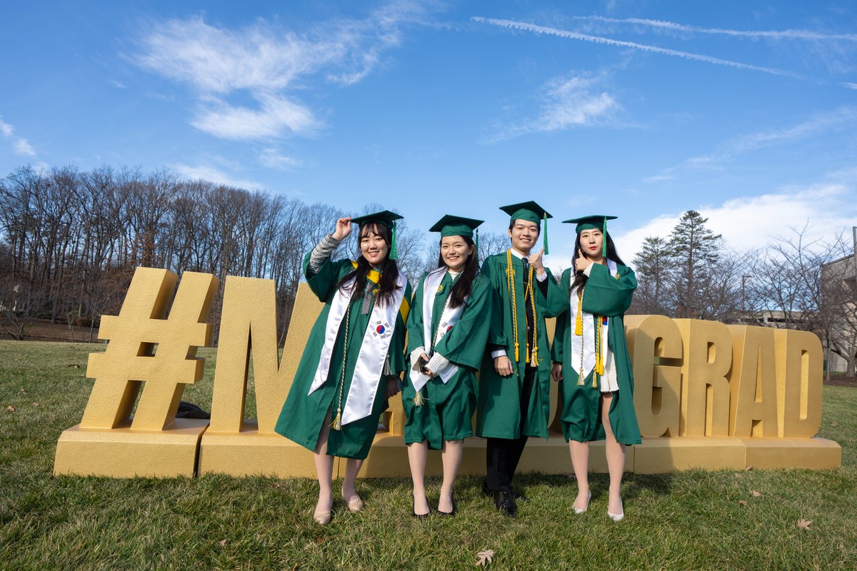 Congrats to @GeorgeMasonU #MasonGrad 2024!

You know the way to happiness & success — and enjoy yourself along your path. We know you'll make this world a better place!

Stop by #FairfaxCity if you get a chance. We'll be here for you. #LiveLifeConnected #MasonNation 💚💛🎓
