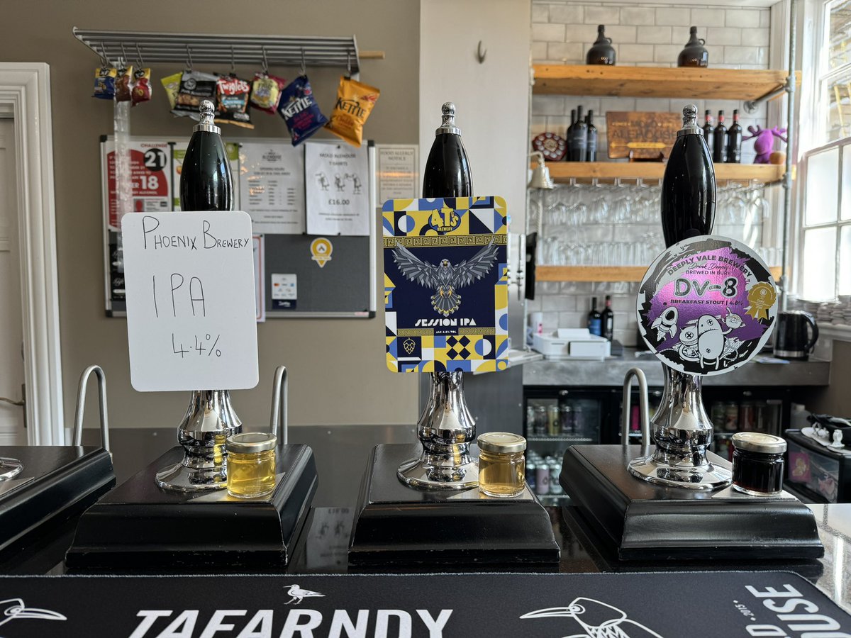 Thursday’s cask ale from 3pm to 10pm - Phoenix IPA - @PhoenixBrewery1 Session IPA - @4tsbrewery DV-8 Stout - @DeeplyVBrewery