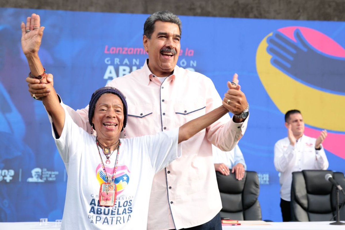 📢 Los adultos mayores tienen más protección con la Gran Misión Abuelos y Abuelas de la Patria. Pdte @NicolasMaduro señaló que 'vamos a sustentar con esfuerzo propio el sistema de garantías sociales con las Grandes Misiones de Nueva Generación'. #NicoEsUnDuro