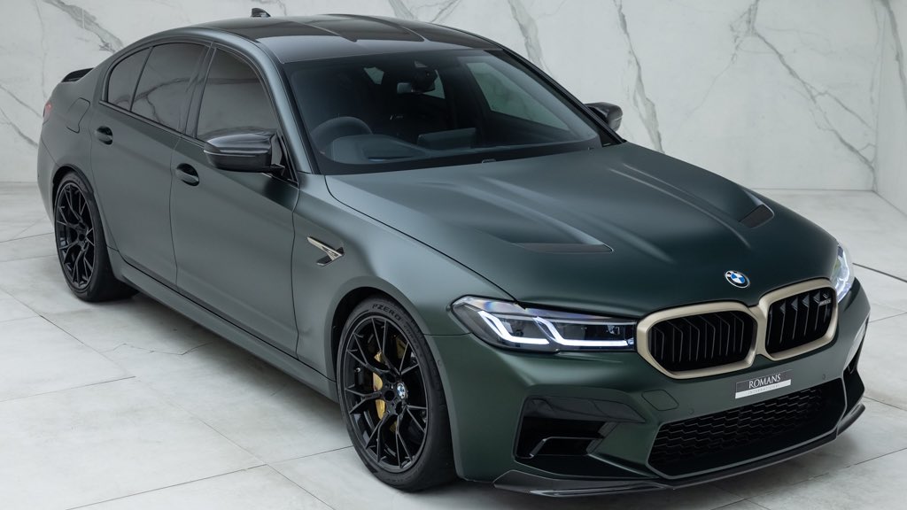 RomansCars's tweet image. Arguably the king of the super saloons the BMW M5 CS, presented here in Frozen Deep Green, is 4 door utopia.