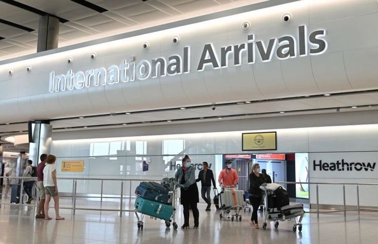 alloywheelfix's tweet photo. Mr Airport drop off 
Join my group get to the Airport on time every time ⏰
@MrAirportdropoff 
Large people carrier 1 to 8 passengers based in the Reigate area 
Email: mrairportdropoff@outlook.com
#reigate #redhill #horley 
@mrairportdropoff https://t.co/OC8225gw21