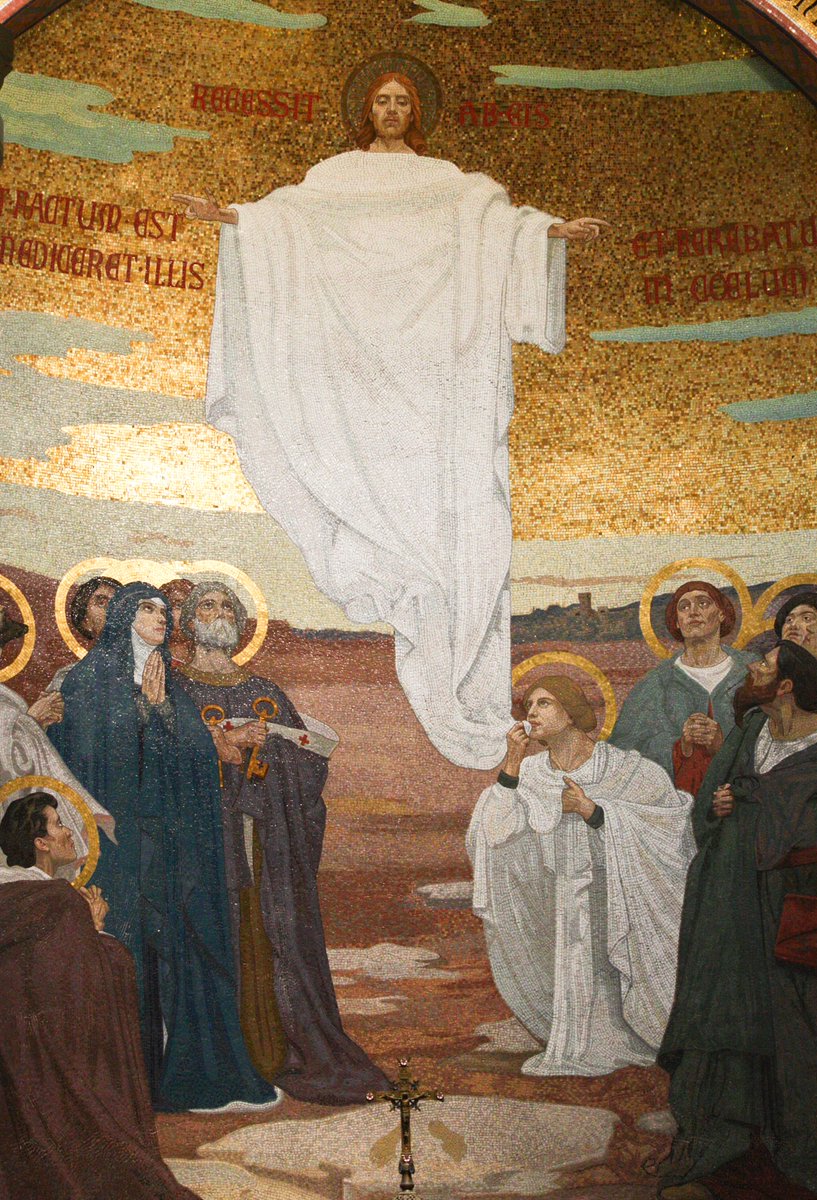 A blessed feast of the Ascension of Our Lord! We will be celebrating it with a Solemn Mass this evening and I can't wait to chant the Propers, which, like the mystery of the day, rise and rise in their melodic arcs. (40 days after Easter, always on a Thursday)