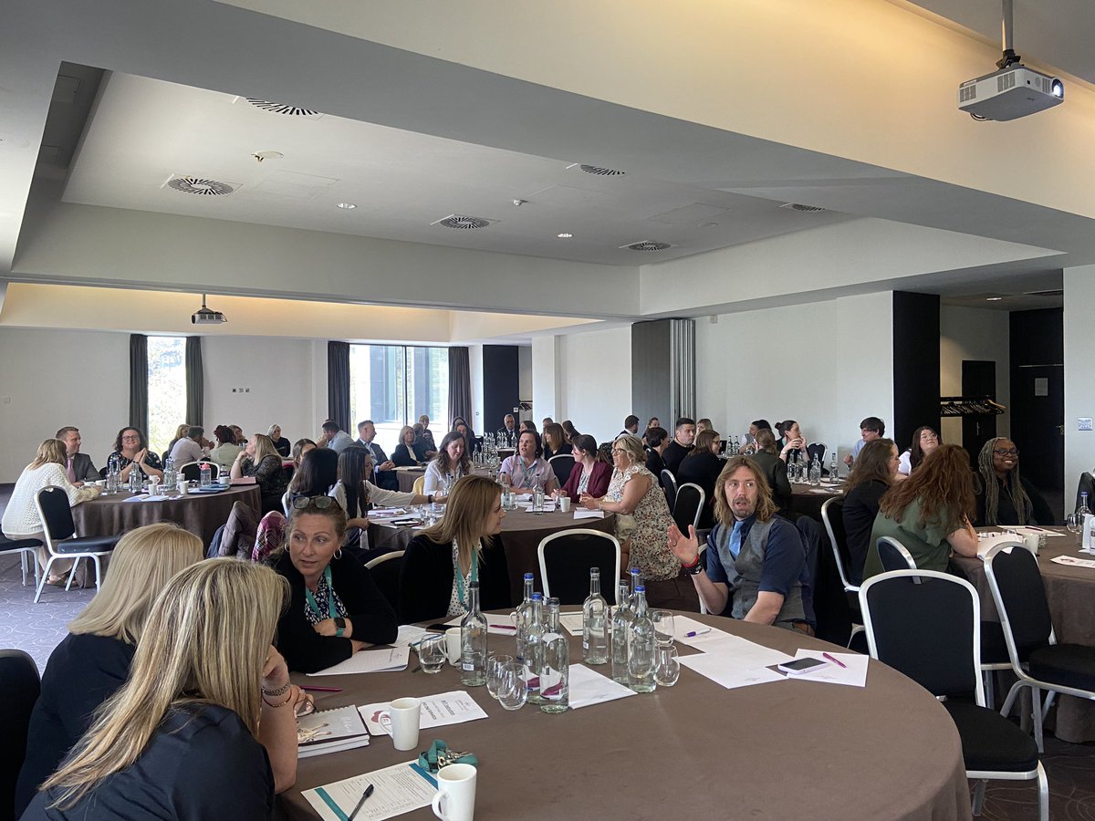 Read here about our E-ACT Ideas Safeguarding Conference 👇👇 buff.ly/44wPZjP A big thank you to our speakers: Jennifer Simpson from @PAPYRUS_Charity, @KarenAnnaRose from E-ACT, @BorisRadanovic from @SWGfL_Official, Mike & Danny from @Lads_Like_Us. #WeAreEACT #askwhy