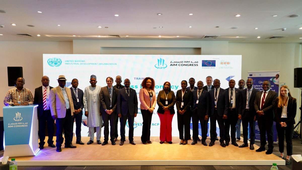 Congratulations to all #ACP Diplomats who completed @UNIDO's ACP Business Diplomacy training held at @AIM_Congress 2024! More ACP diplomats now have the knowledge & skills to leverage their networks to promote investments in their countries! #ACPBizFriendly, #EU & #OACPS-funded