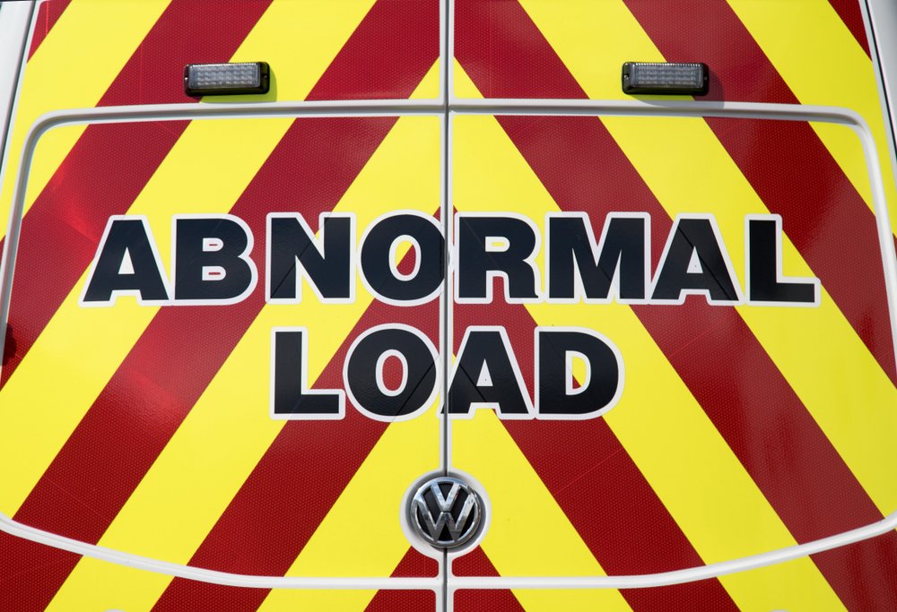 ❗️North Lincolnshire drivers are advised to avoid the Brigg and Scawby area tomorrow (Fri 10 May) from midday when an abnormal load is to be transported from Immingham Docks to Scawby Brook. Further abnormal loads will be transported along the same route on the 17 and 24 May.