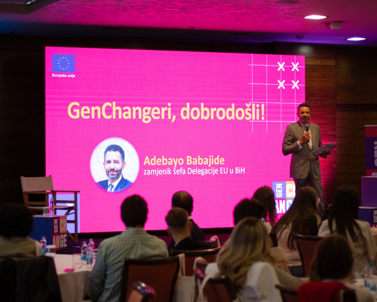 eubih's tweet photo. The #GenChange Youth Leadership Conference started today, on #EuropeDay!

@eubih Dep. Head Babajide opened this 4-day event that will bring together 60+ young people from across 🇧🇦 exchange and learn from top experts about production, digital marketing, policy development &amp; more. https://t.co/Coi3r3W7Iv