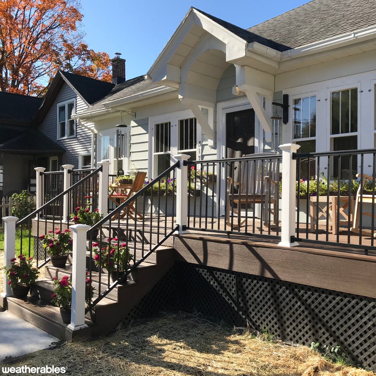 How about giving your home the ultimate makeover with the right railing?

Not only will it add value to your property - it'll instantly improve the look of any space!
ow.ly/AmJX50RvJjQ