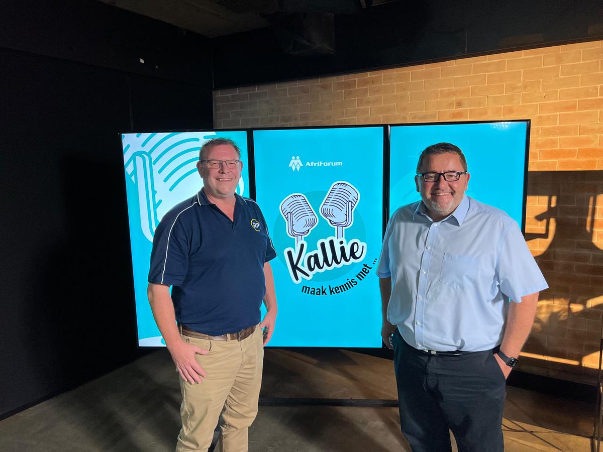 Phil Craig, leader of the Referendum Party did an interview with Kallie Kriel for AfriForumTV.

The interview will soon be available for free on AfriForum's streaming channel. 
afriforumtv.co.za 

#referendumparty #capeindependence