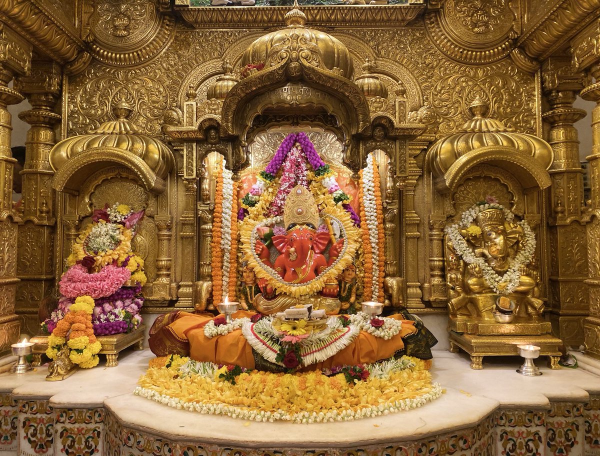 🙏 गणपती  बाप्पा मोरया 🌺मंगलमूर्ती मोरया 🙏०९/०५/२०२४
🙏Ganapati Bappa Moraya 🌺 Mangalmurti Moraya  🙏09/05/2024