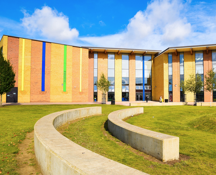 Thomas Clarkson Academy (@tcawisbech) on Twitter photo A beautiful day today - sun shining, birds singing . . . and it's Thursday. Ticks all the boxes. 
#TCA #wisbech #sunshine #goodschool #education A beautiful day today - sun shining, birds singing . . . and it's Thursday. Ticks all the boxes. 
#TCA #wisbech #sunshine #goodschool #education