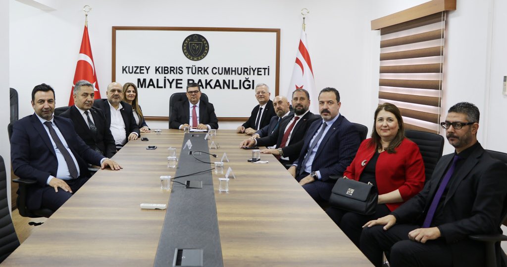 #Mersin #Tarsus Organize Sanayi Bölgesi (MTOSB) Başkanı Sabri Tekli ve yönetim kurulu üyeleri bu gün bakanlığımızı ziyaret etti. #Türkiye ile #KKTC arasındaki güçlü bağların öneminde,Türkiye ile iş birliğini ve ekonomik kalkınma hedeflerimizi toplantıda istişare ettik…