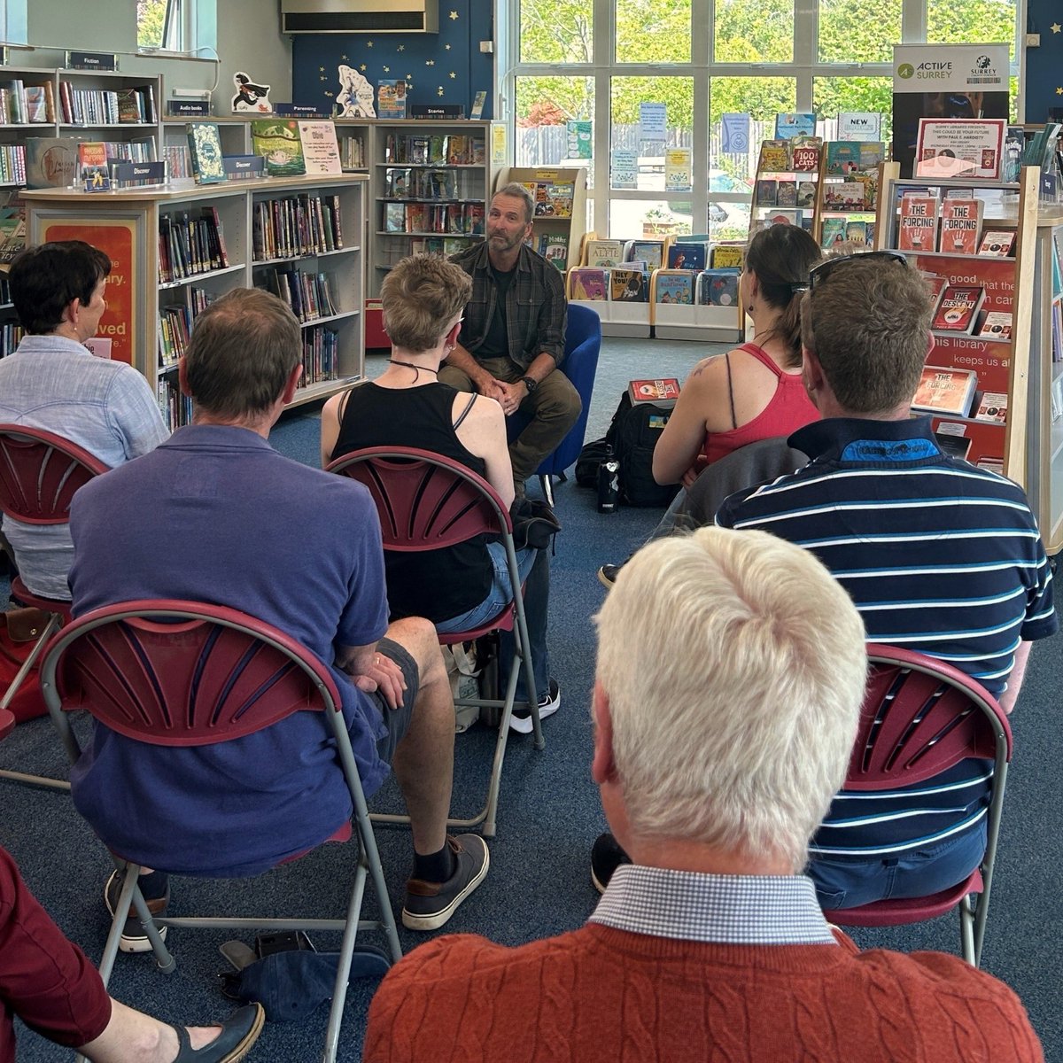 We hosted Paul E. Hardisty for an inspiring author talk yesterday! His climate-emergency thrillers The Forcing and The Descent are engaging cautionary tales, with Paul sharing how to find the courage to address the climate crisis. Thank you Paul, Orenda Books and Fourbears Books