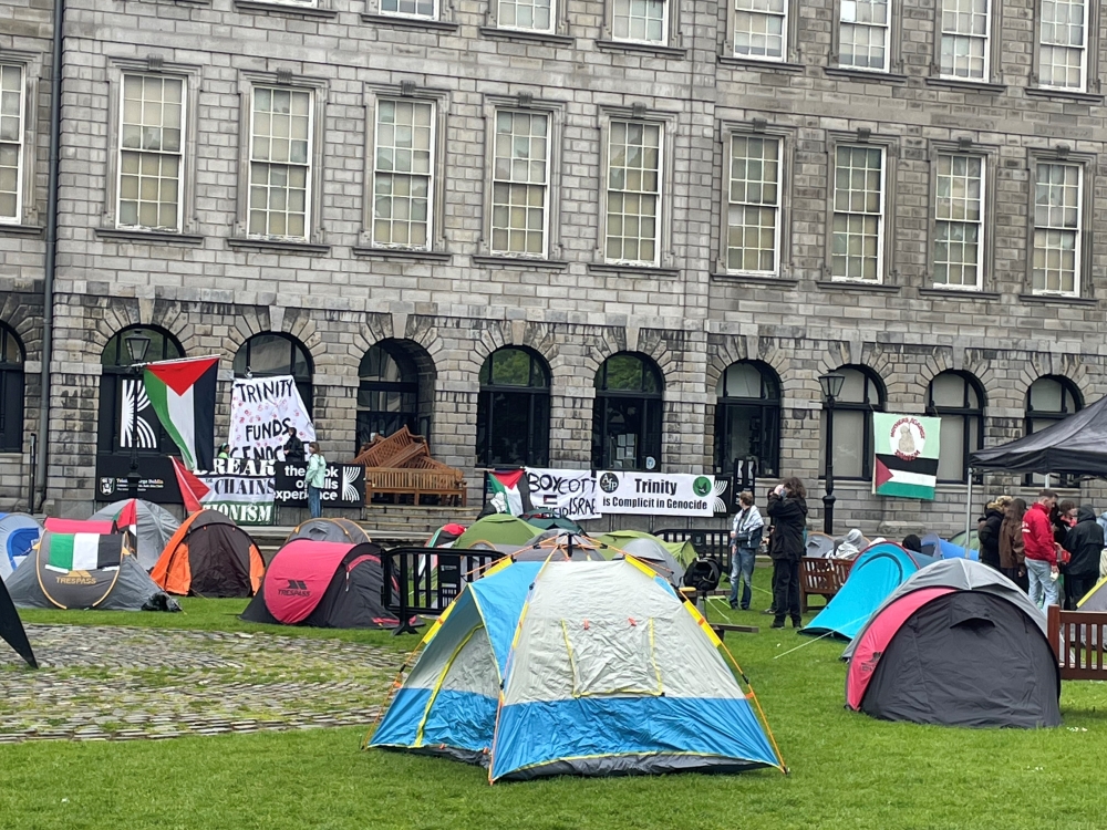 Gaza campus encampments: a tents standoff at Trinity College Dublin. As college authorities cave in to protesters’ demands, @fbasboll reports on TCD’s pro-Palestine camp and what it means for free speech and the death of institutional neutrality. tinyurl.com/tcd-encampment