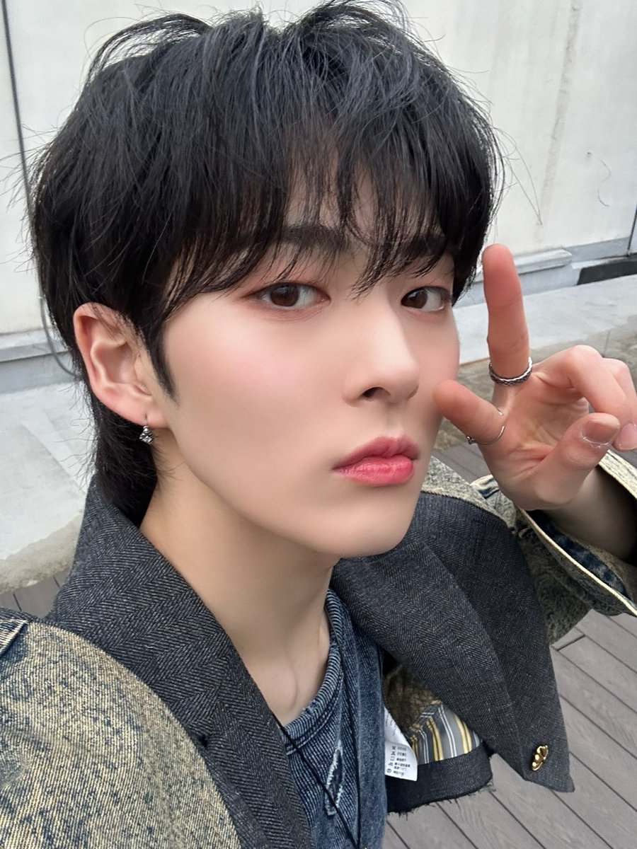 너무 멋있어서 반함 나 쿵이야…