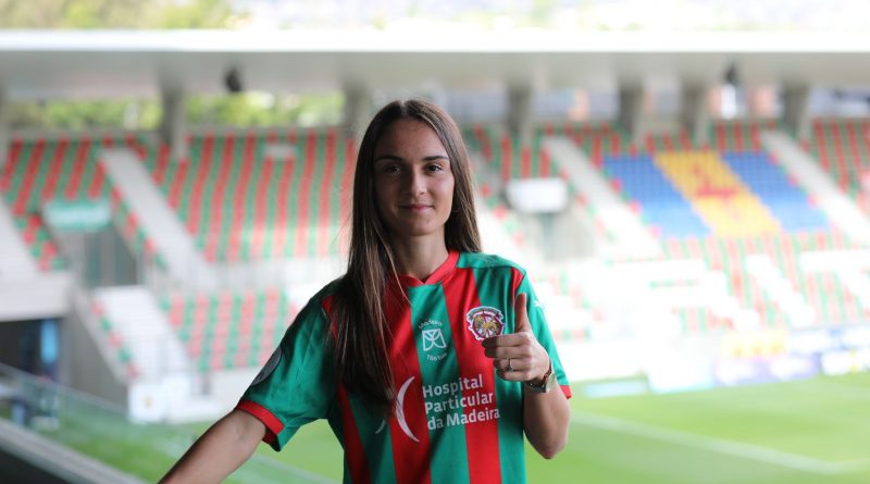 Entrevista exclusiva a Sara Bermell, futbolista de #Marítimo.

«Portugal me ha dado la oportunidad de reencontrarme»

➡️ shorturl.at/gjm06