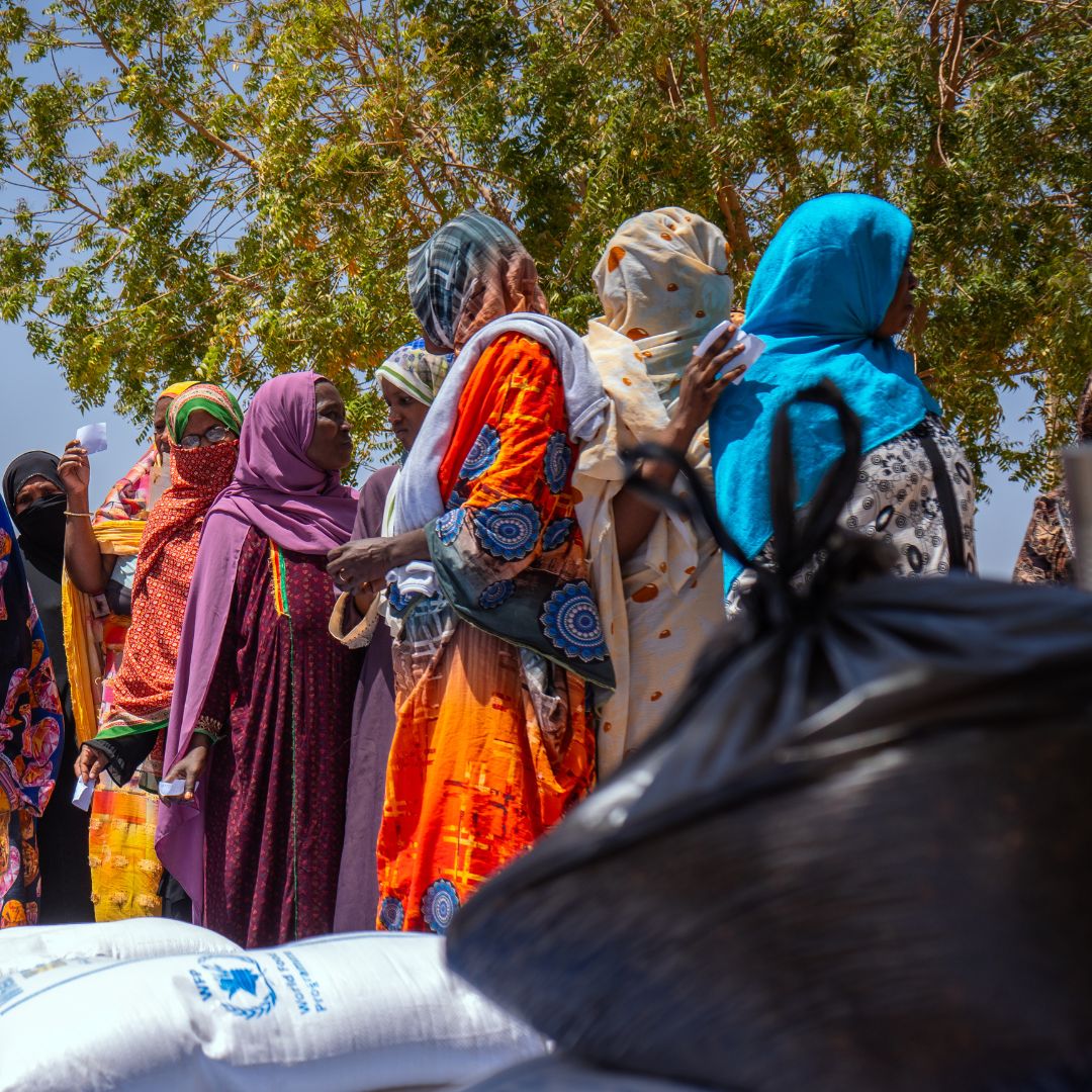 🆘 In #Sudan, time is running out to prevent starvation in #Darfur. 🔴 @WFP urgently calls for unrestricted access to deliver humanitarian assistance to families struggling for survival amid devastating levels of violence.