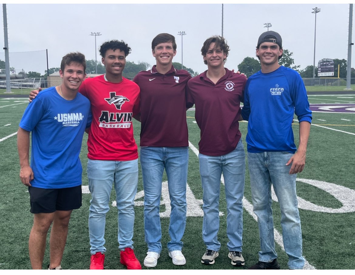 Congrats to Braden Vazquez, Kaden Williams, Will Baker, Beckett Robinson, and Christian Guijosa for their commitments to play at the next level!
