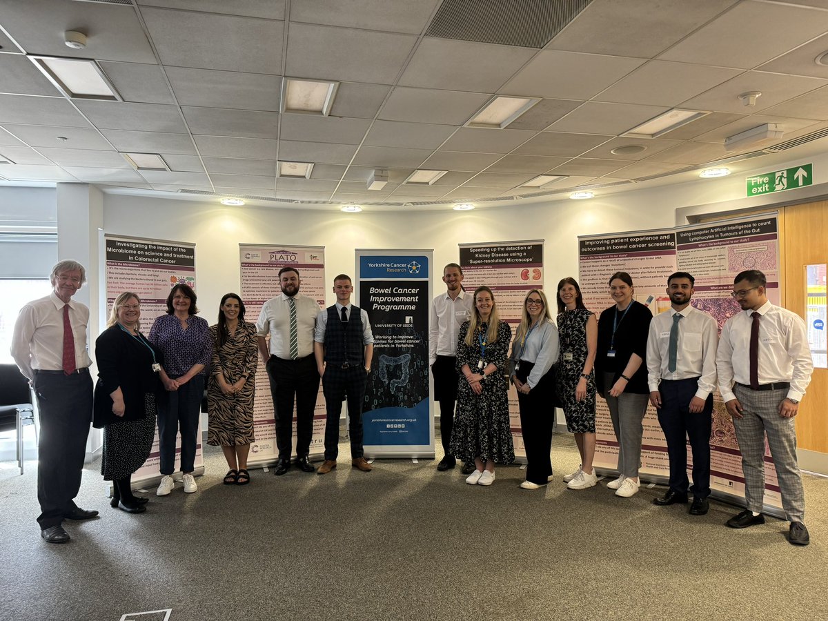 Delighted to welcome Yorkshire Cancer Research, their fundraising partners and one of our very valued patient representatives, to tour our labs today, and learn about the important research we do. @LIMRLeeds @UniversityLeeds @MontefioreD @yorkshirecancer