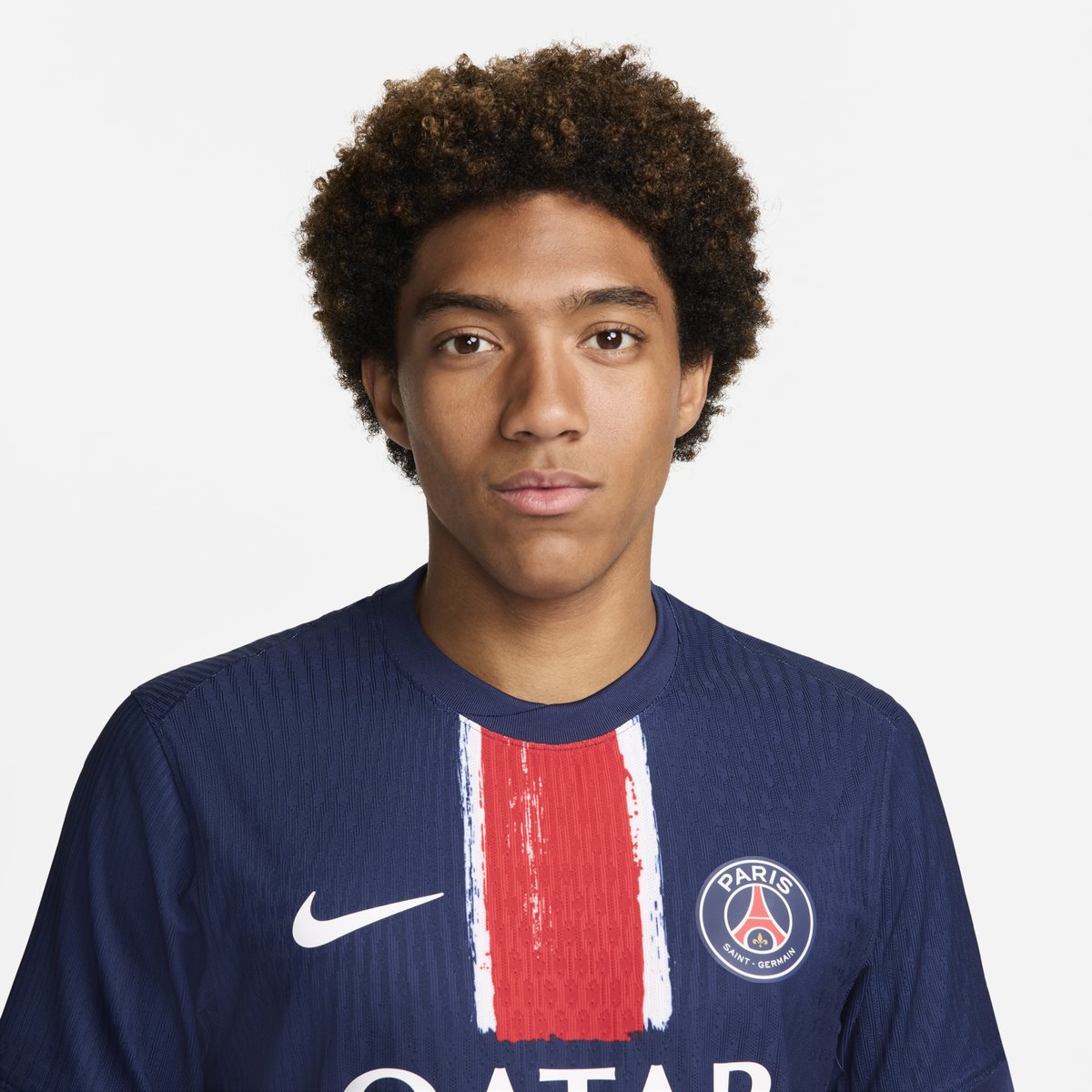 Official Images: PSG Nike 2024/25 Home 👕