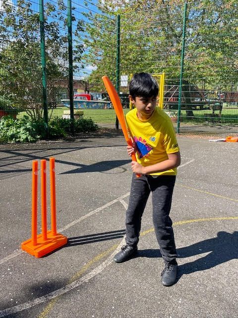 We're already having a 'wicket' time at this seasons #AllStars and #Dynamos Cricket Clubs @Arc @AbbeyHub & this week we'll be learning batting techniques!! Find out more & how to get involved today! #cricket #AAA #makingadifference #changinglives #Newham buff.ly/3tJziiu