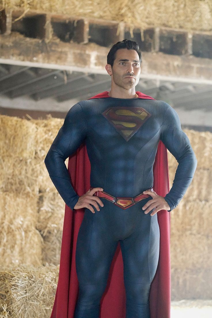 El traje de Tayler Hoechlin en #SupermanAndLois