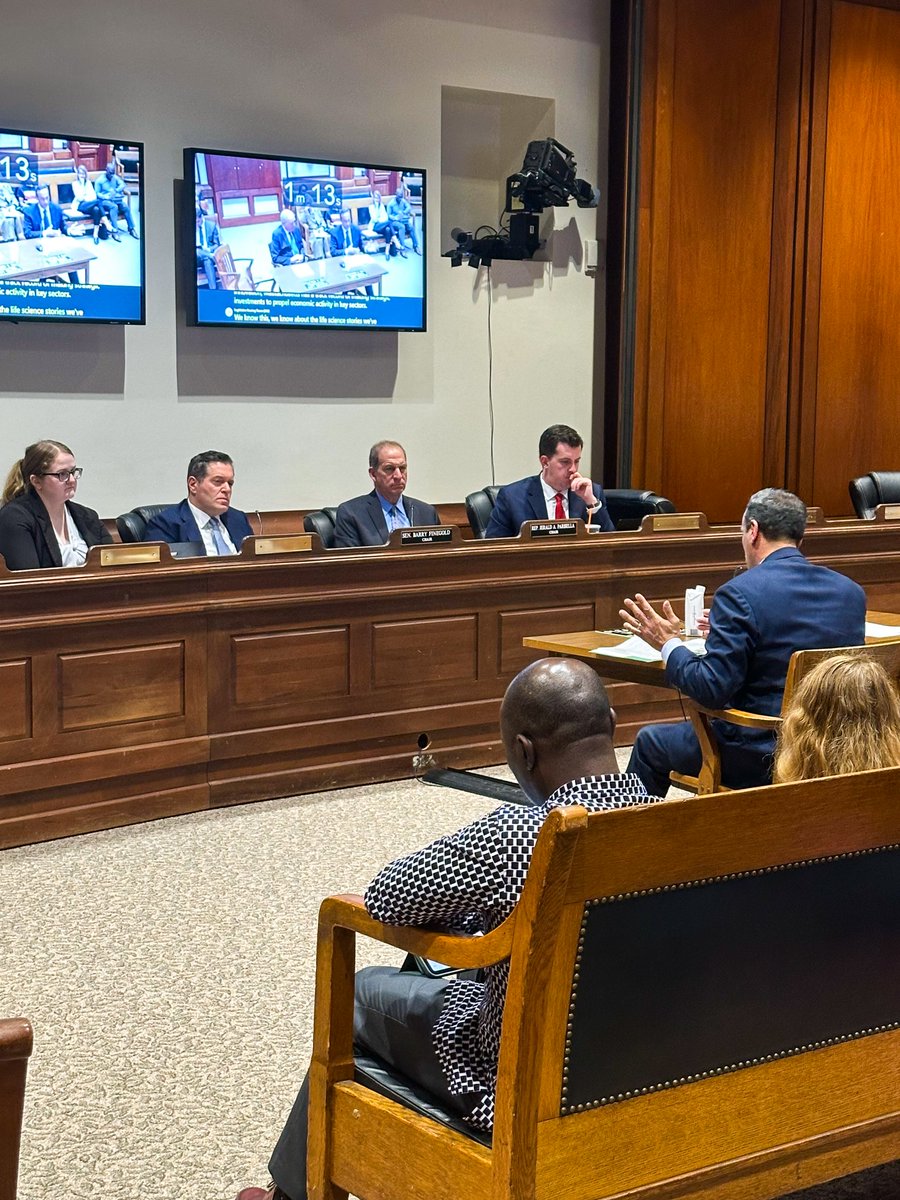 NECEC President @JoeCurtatone testified in support of @MassGovernor's Massachusetts Leads Act on Tues., which has the potential to create $16.4B in economic activity, 7K jobs, & emphasizes equitable climate action for all communities. #MassachusettsLeadsAct #ClimateInnovation
