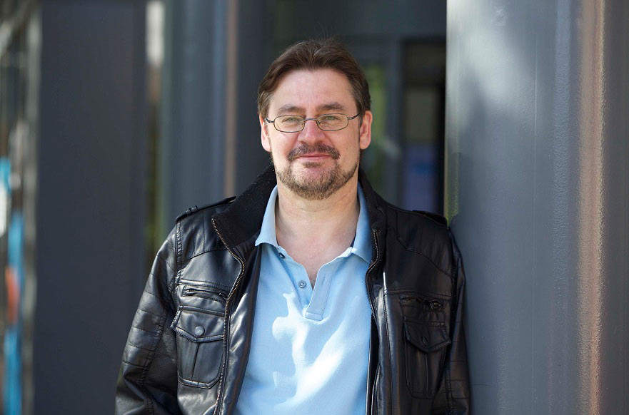 Huge congratulations to Distinguished Professor @DrMarkGriffiths who has been named as one of the best psychology scientists in the United Kingdom according to @guide2research 🎉 research.com/scientists-ran…