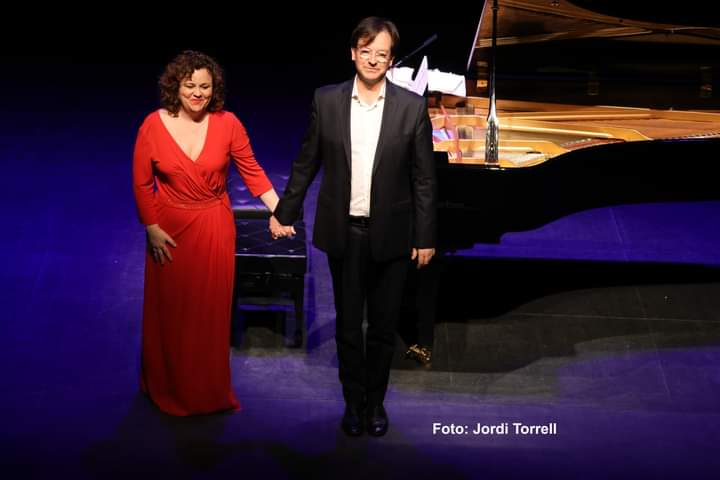 DuoNexus's tweet photo. Un privilegi celebrar els 20è aniversari de l'Aula d'extensió universitària d'Arenys de Mar amb un concert. Moltes gràcies per l'acollida i per molts anys! https://t.co/l7TnsIM5mN