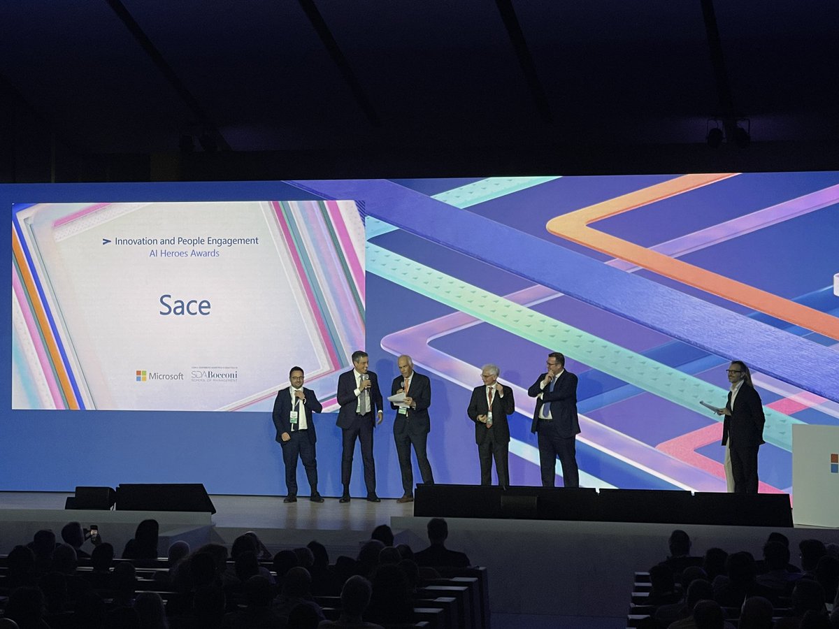 Sace vince la categoria Innovation and People Engagement 🏆 #MicrosoftEnvisionAIConnection