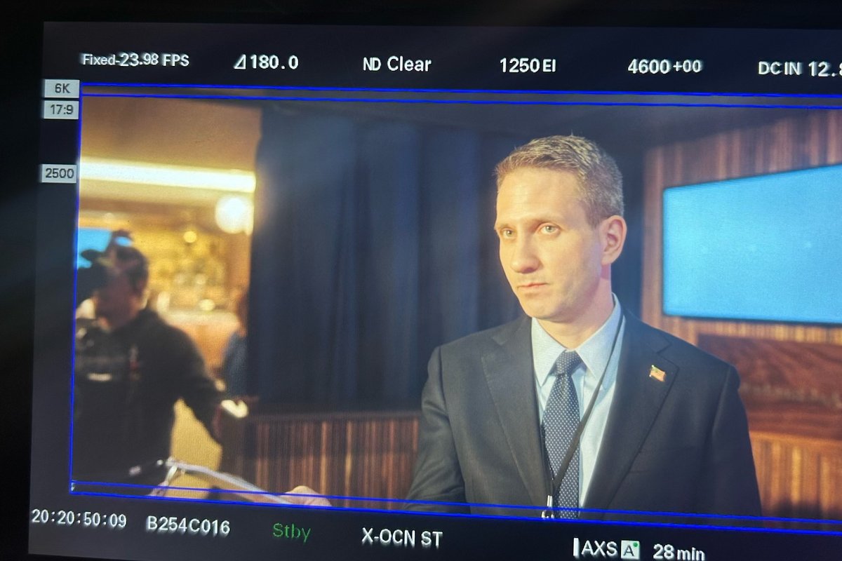 I talked to Barack Obama senior advisor @EricSchultz about his cameo on tonight's 'The Girls on the Bus' and consulting on 'Civil War.' Plus, he weighs in on this year's presidential election. Here's what he had to say... variety.com/2024/politics/… @variety #justforvariety