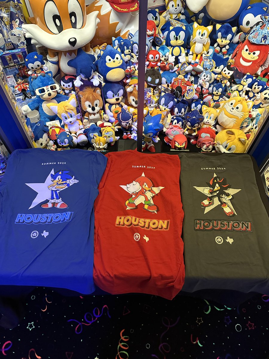 Today’s Collection Spotlight: T-Shirts from Sonic Speed Cafe Houston! Sonic, Knuckles, and Shadow in their respective colors! I got one to wear, and these are for the collection!😍 #sonicspeedcafehouston #sonicspeedcafe #SonicTheHedgehog 
#guinnessworldrecords
#Sega
#Sonic