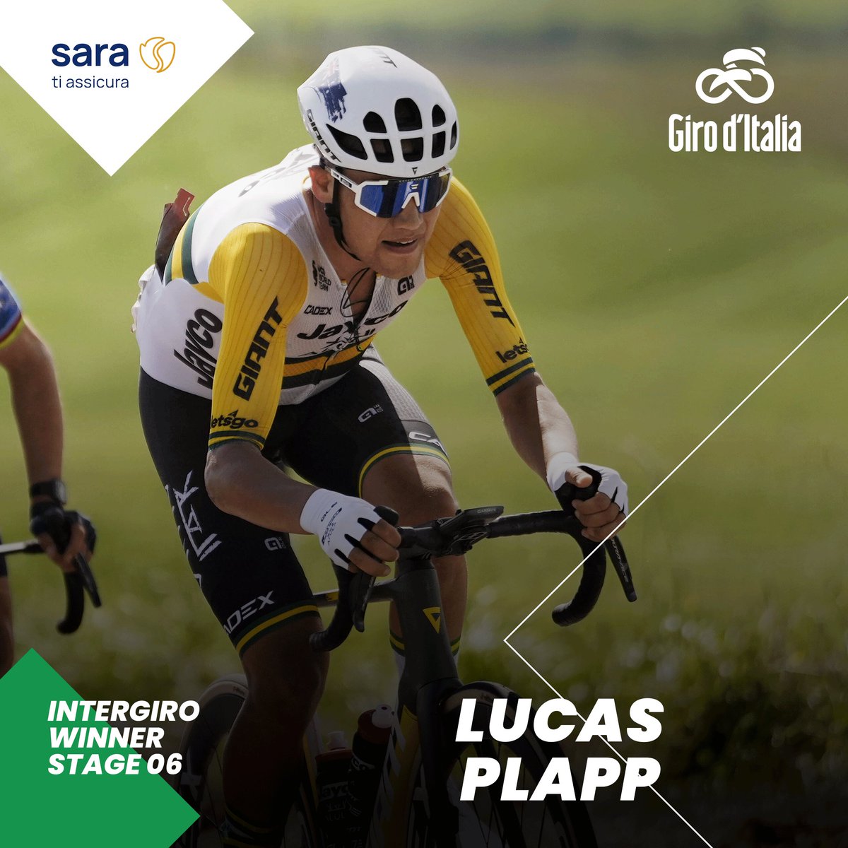 🟩 #InterGiro winner of Stage 6️⃣: 🇦🇺 @LucasPlapp #GirodItalia | @saraassicura