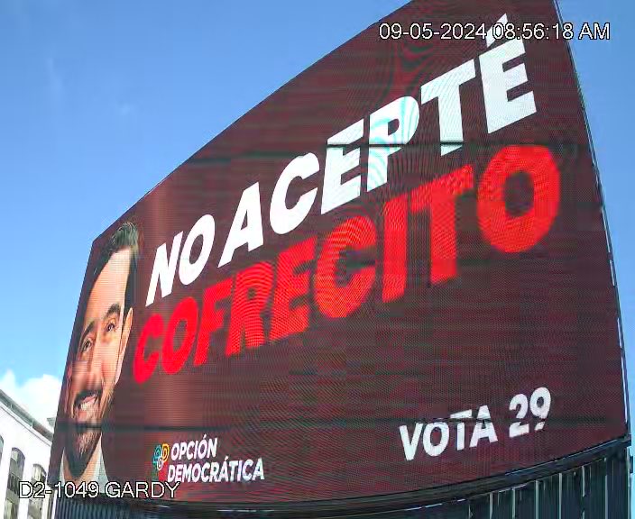 Me gustan los legisladores honestos, preparados, jóvenes y progresistas; no, los que se aprovechan de su posición para tomar dinero del pueblo en la forma de exoneraciones, cofresitos y barrilitos…entre otros