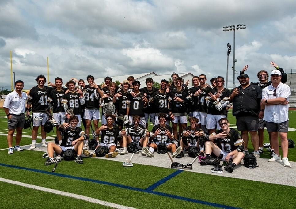 𝐒𝐓𝐀𝐓𝐄 𝐁𝐎𝐔𝐍𝐃🥍 For the first time in program history, the Dripping Springs HS lacrosse team has qualified for the Texas High School Lacrosse League Class B semifinals! The Tigers will face TMI Episcopal on Saturday at 2:30 PM at Magnolia West HS. #iamDSISD GO TIGERS!