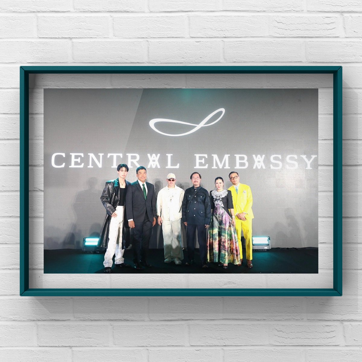 Thank you #CentralEmbassy for trusting Win #winmetawin with the prestigious role of being appointed as a “Friend of Central Embassy”. I am confident that he will bring passion, dedication, and positive energy to this esteemed position. 🫶🏻

We are so proud of you @winmetawin 🐰💚…