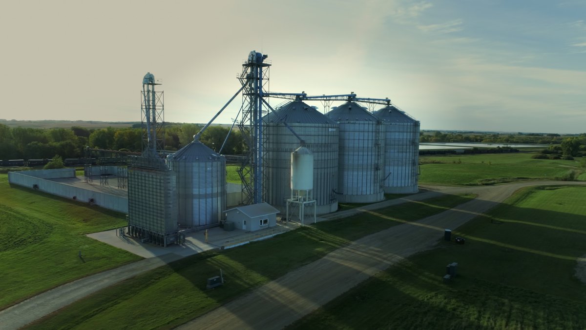 RedRiverAg_MN's tweet image. Our vision is to embrace change and adapt to the future while never forgetting where we’ve come from or compromising the traits of hard work, ethics and taking care of our customers.

redriverag.com

#redriverag #seed #heftyseed