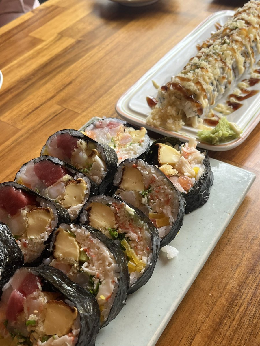 2jj26's tweet photo. 🇰🇷🏢で毎日価格限度がない
無料ご飯が食べられて嬉しいんご https://t.co/OxdTzdLJOH