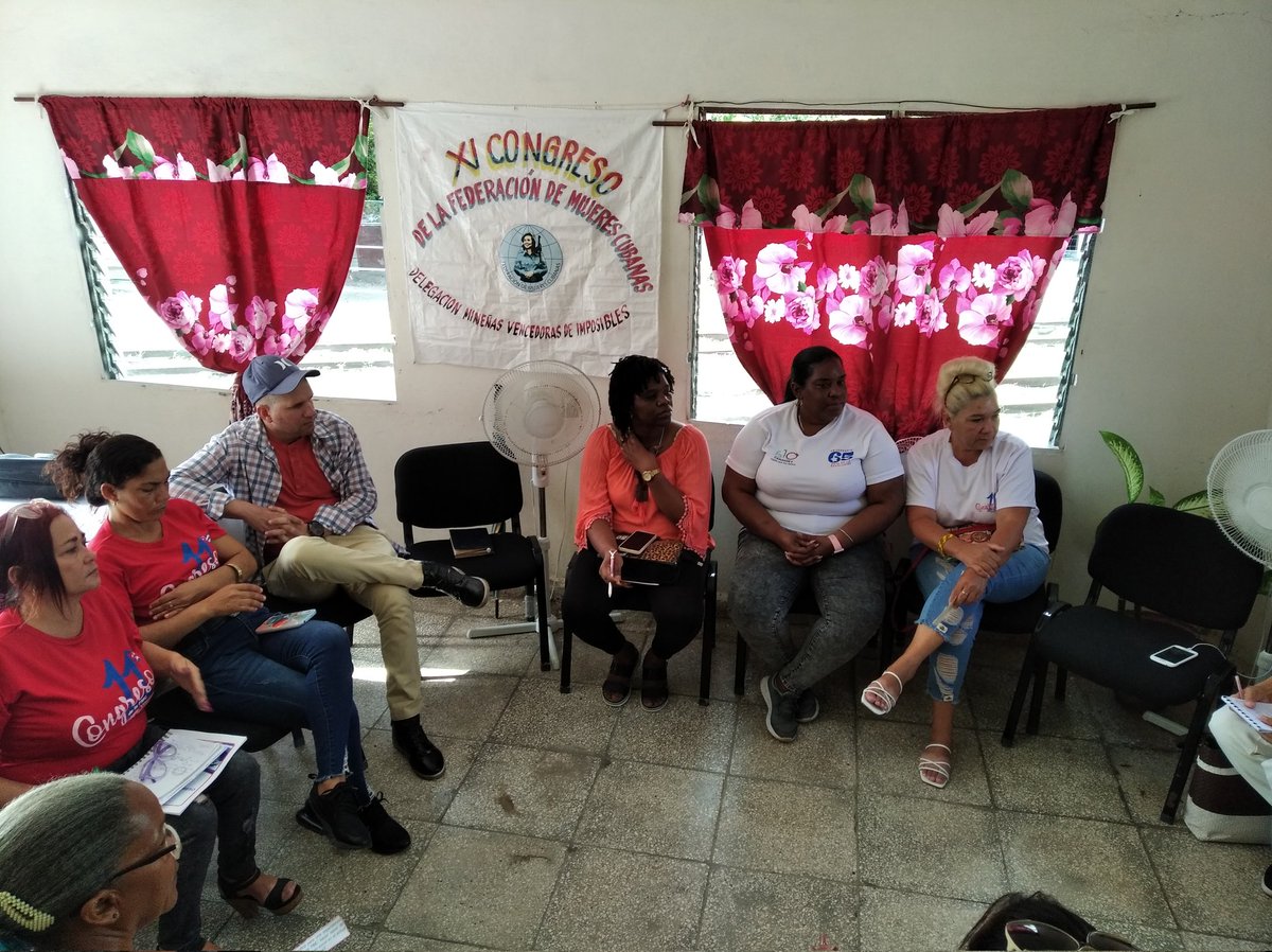 Se desarrolla en la Federación de Mujeres Cubanas en el municipio de #Minas con la participación de Alidices Goné Sierra, cómo reserva en preparación de la dirección nacional de la @FMC_Cuba @cadenagramonte