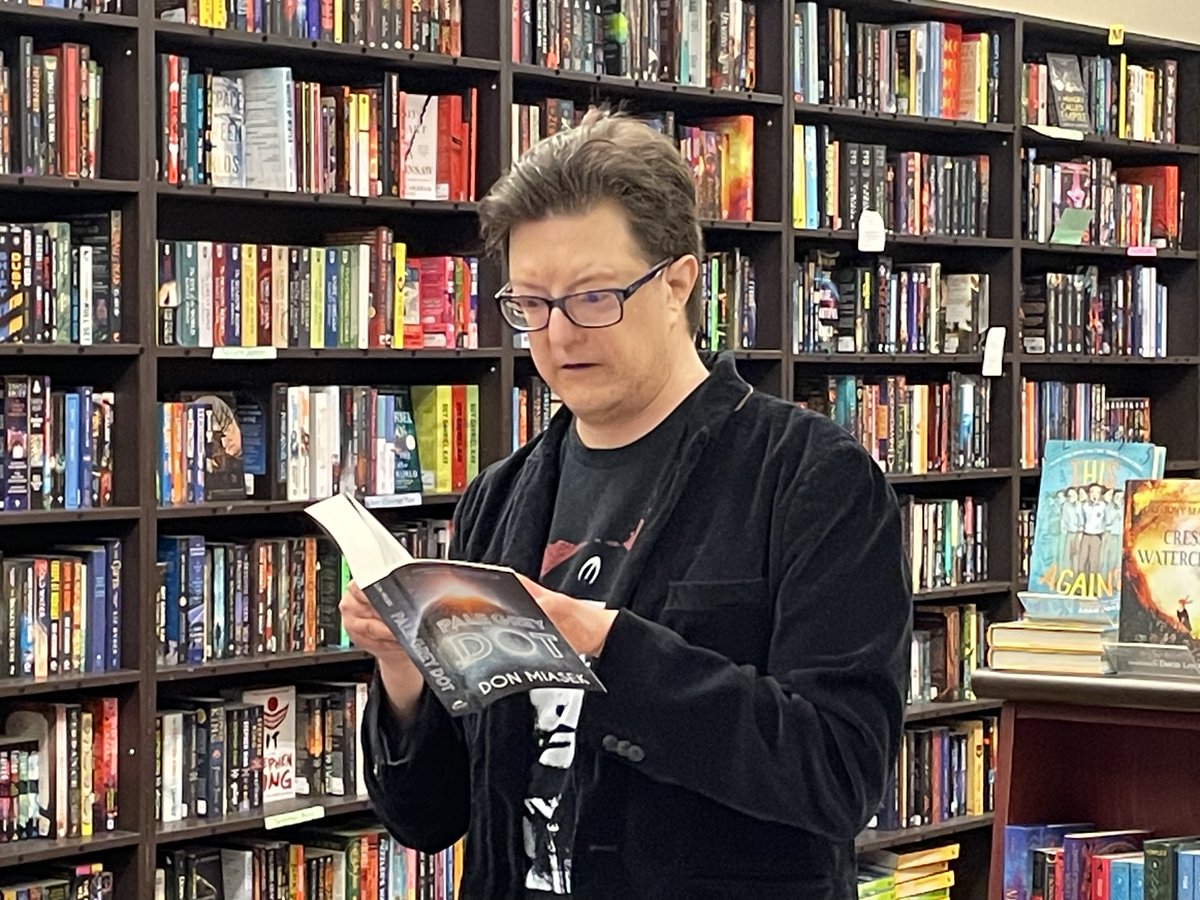 Ravenstone: an imprint of Turnstone Press tweet media