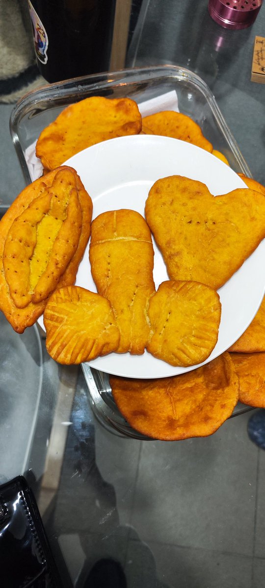 Les mando sopaipillas pal frío.
Elija usted.