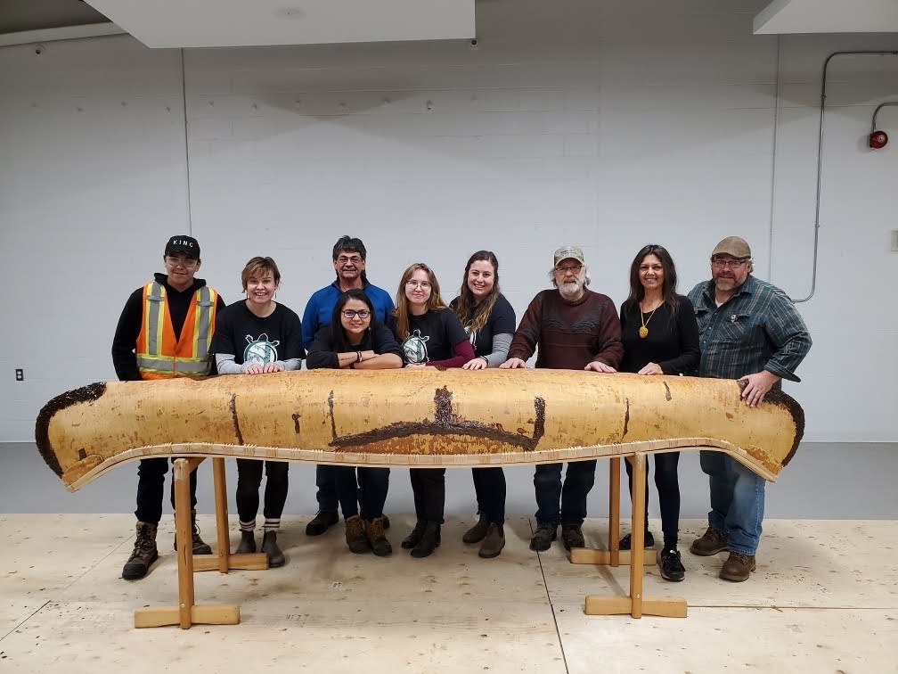 #TBT to four years ago when @Wahkohtowin Guardians built their first traditional birch bark canoe! With summer right around the corner, the Guardians are eagerly waiting for harvesting season so they can start preparing for their fourth build this summer! 🛶#landneedsguardians…
