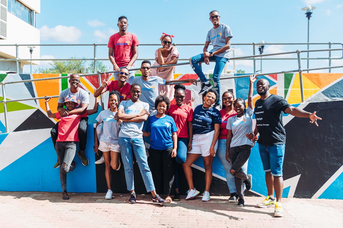 Our Let Youth Lead programme gives a voice to young people aged 19-29, empowering them to influence policies on health, education, and more. Initiatives include school outreach and mental health support. Big thx to partner @DiamondsDoGood. Visit sentebale.org/our-work-in-bo… for more.