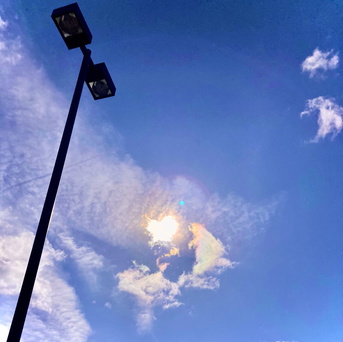 #NaturePhotography
#Naturephotography
#photography #Photography 
#nature #naturelovers
#lamppost #sky #sunrays #Thursday 
#cottoncandyclouds #outside #seasons 
#May #naturesbeauty #bluesky
#Spring #sun #suncolors #clouds