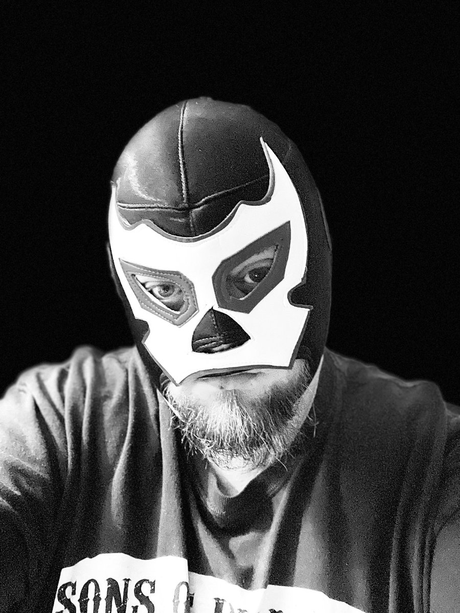 Live at 5 with some more entity annoying madness. Pushing for 100 followers kick.com/theblackmagick… #kickstreamer #kickstreaming #kickcommunity #streamer #dbd #deadbydaylight