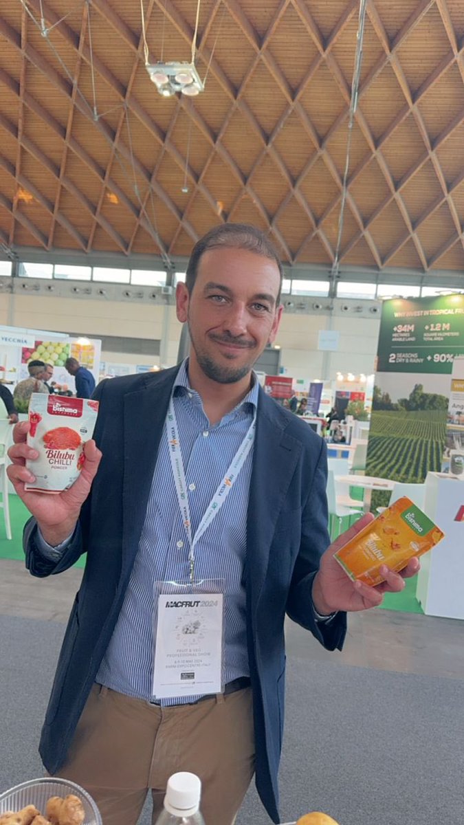 ramadjuma1's tweet photo. Depuis hier, nous sommes en Italie 🇮🇹 pour participer au grand salon agroalimentaire @MacfrutFiera, où nos épices BILUBU made in RDC sont exposés.
@BishimaCorp

@tisyamukuna @leParrainRDC @JKanyoni @kakese_leon @DidaceKinwani  @TinaSalama2 https://t.co/qN6Qayv4Xr