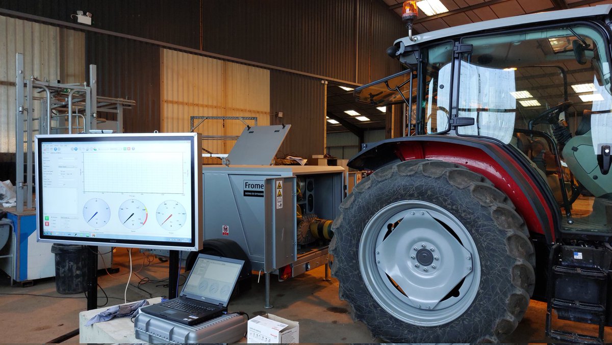 GrahamHarperEng's tweet image. Preparations underway for #dynotest  @HarperAdamsUni with #harperengineers @fromentdynos @MachinesKo