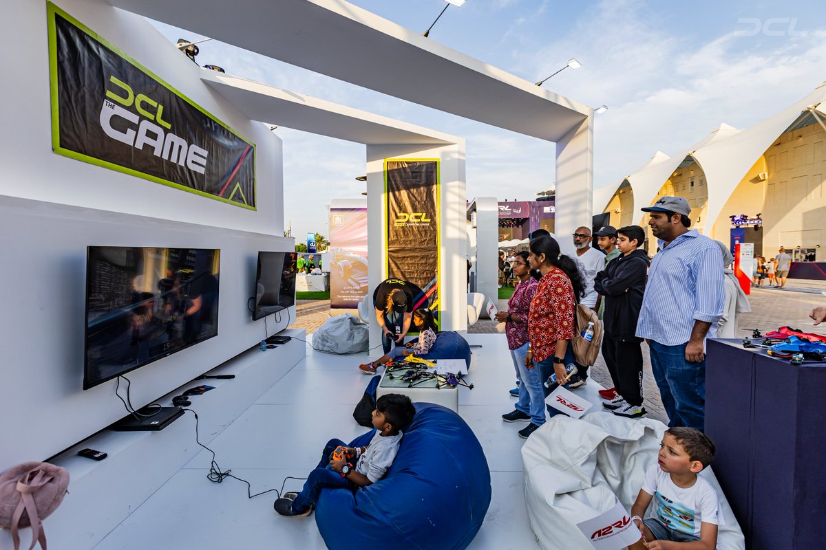 DroneChampionsL's tweet photo. What an incredible turnout at our DCL booth during the @A2RLeague in Abu Dhabi!

Fans got hands-on with 'DCL - The Game,' learned from our pro pilots Hologram and Mako, and got up close with real racing drones.

#DCL24 #DroneRacing #A2RL #DCL24split1 #DCL24split1finals https://t.co/WrvXukvlMV