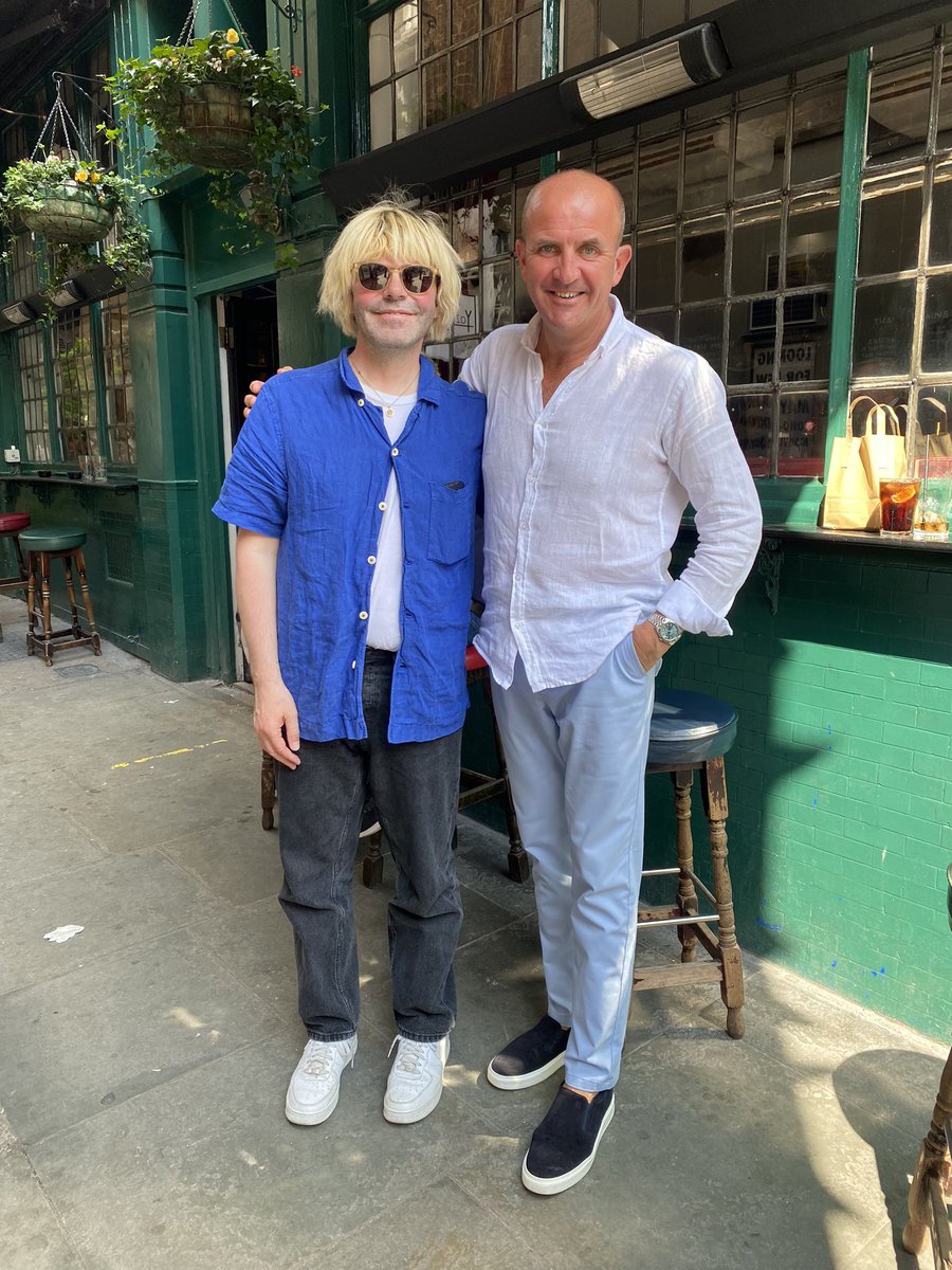 Great to catch up @Tim_Burgess exciting times ahead for both of us ❤️🕺