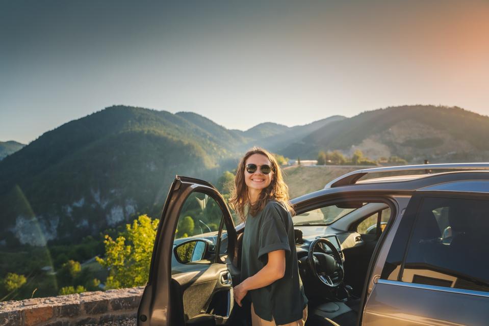 If your work or lifestyle relies on access to a car, acquiring your next car can be stressful given today’s interest rate landscape and recent inflation. go.forbes.com/c/5co9