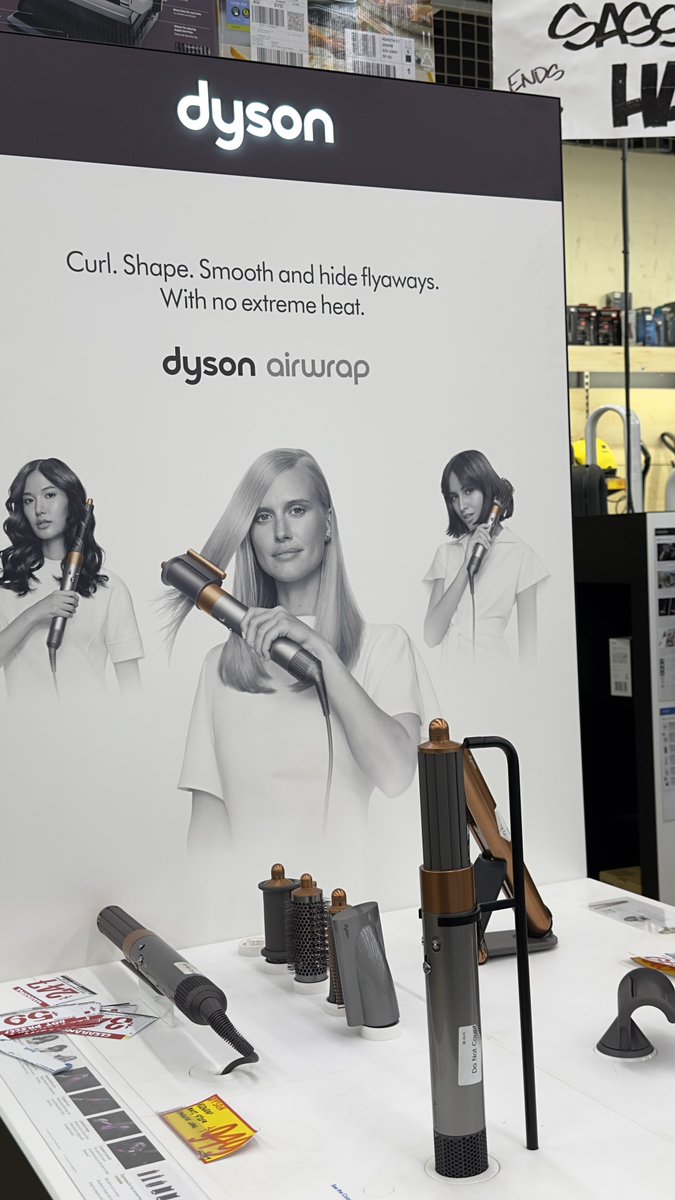 Zauja hoti tou Usay Le deta dYsOn AiRwRaP